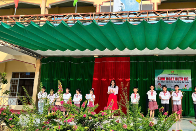 LIÊN ĐỘI TRƯỜNG TIỂU HỌC NGUYỄN TRÃI TỔ CHỨC THÀNH CÔNG BUỔI SINH HOẠT DƯỚI CỜ THÁNG 5 NĂM 2025 VỚI CHỦ ĐỀ: “ĐỘI TA LỚN LÊN CÙNG ĐẤT NƯỚC”